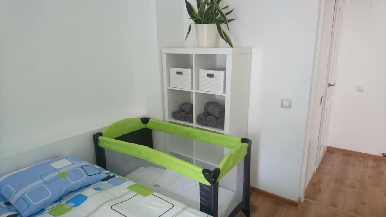 City Centre Kreutzwaldi apartment Tallinn Buitenkant foto