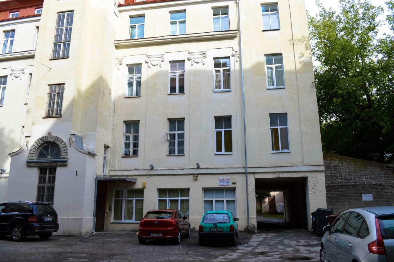 City Centre Kreutzwaldi apartment Tallinn Buitenkant foto